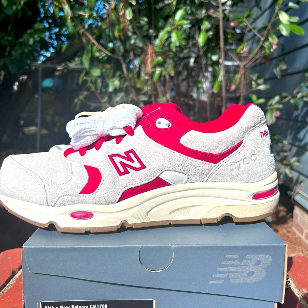 KITH New Balance 1700 Made in the USA Canada Pack White Marshmallow - Picture 1 of 6